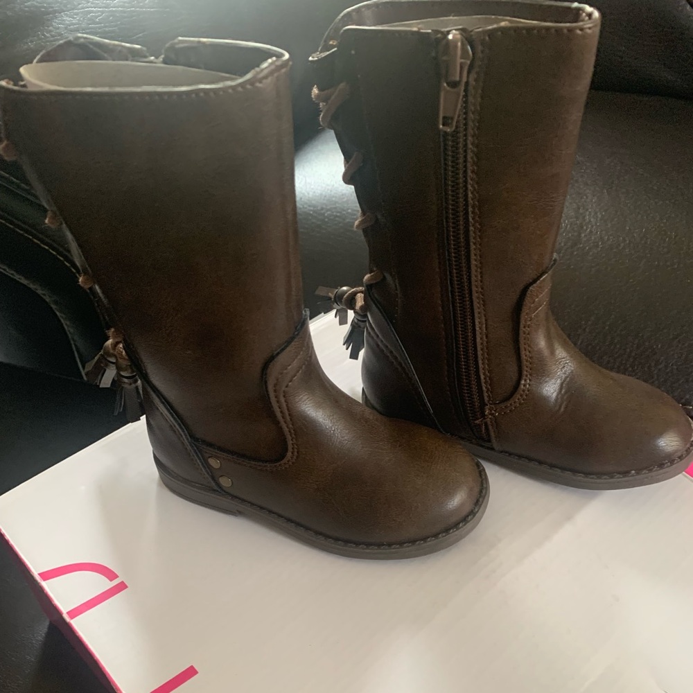 Toddler leg boots!